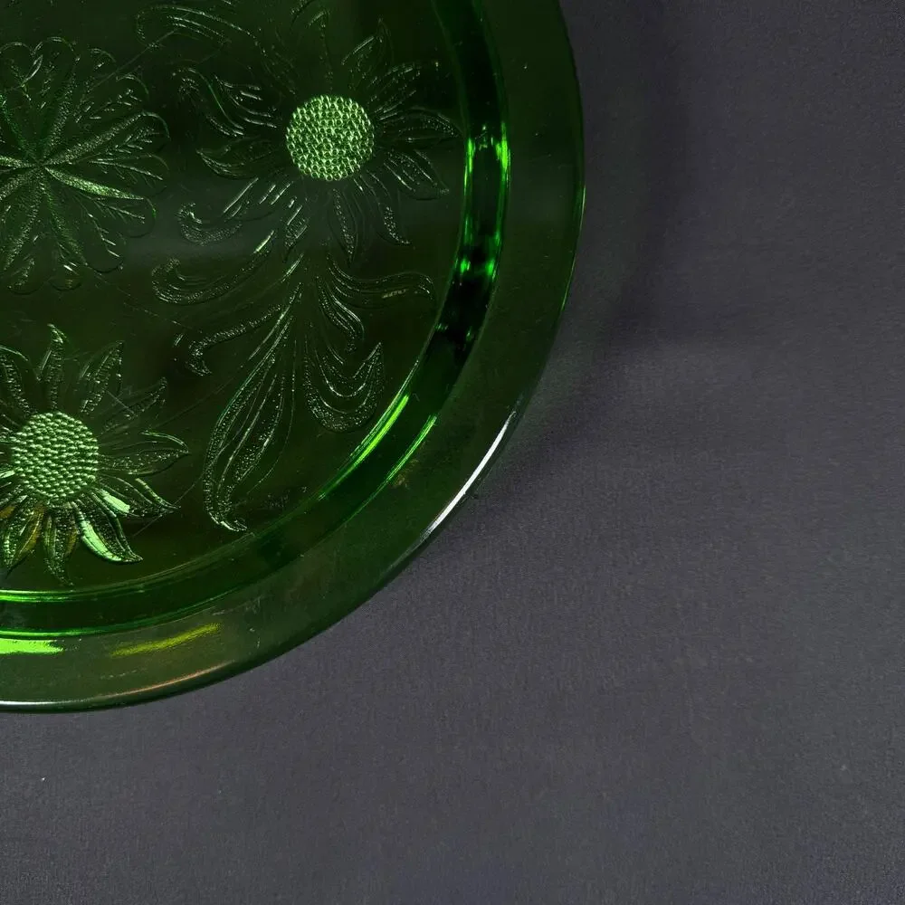 Depression Uranium Glass Flower 10'' Green Cake stand Plate vintage